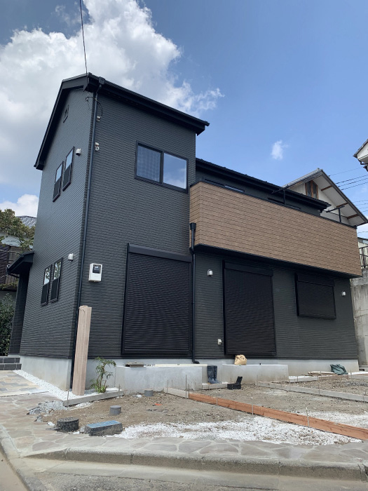広い庭でガーデニングを楽しみ、友人たちが集う広いLDKのある住まい｜東京都羽村市 Sさま