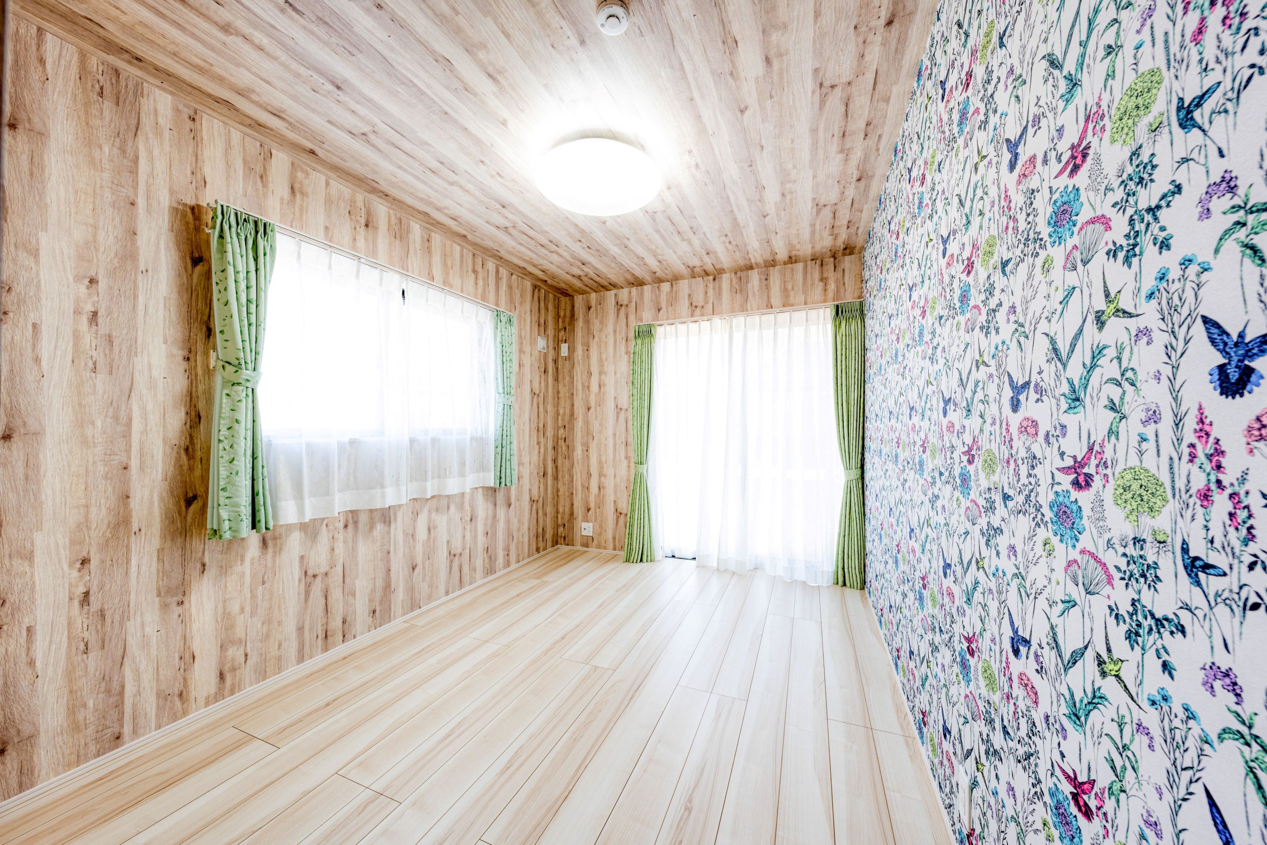 スライダー画像